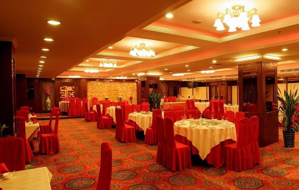 Oriental Hotel Tong Xiang Jiaxing Exterior foto